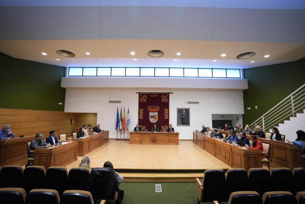 Torremolinos aprueba el Presupuesto General para 2025 que alcanza casi los 118 millones de euros